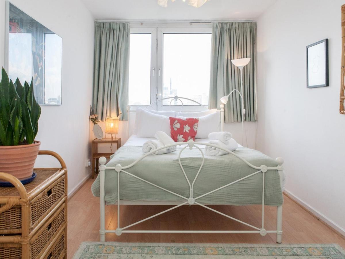 Pass The Keys Spacious 2bedroom Flat With Views In Bridge * Londra