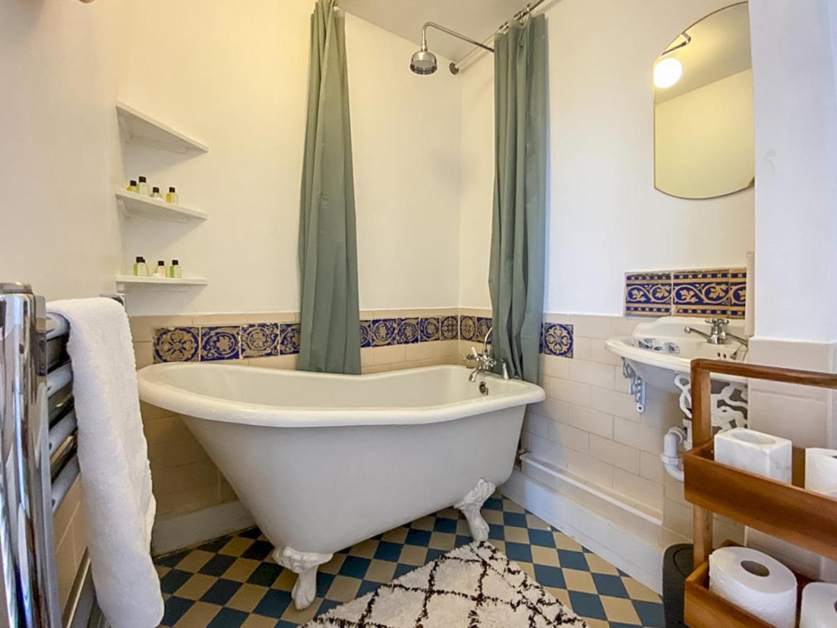 Pass The Keys Spacious 2bedroom Flat With Views In Bridge Appartamento